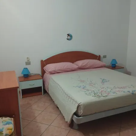 Suaredda San Teodoro Apartment *